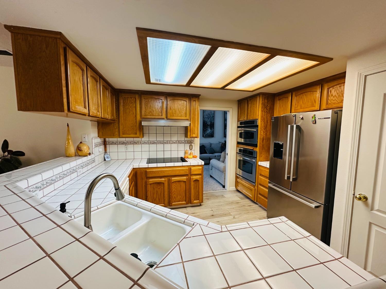 Detail Gallery Image 9 of 30 For 5035 Congressional St, Chowchilla,  CA 93610 - 4 Beds | 3/1 Baths