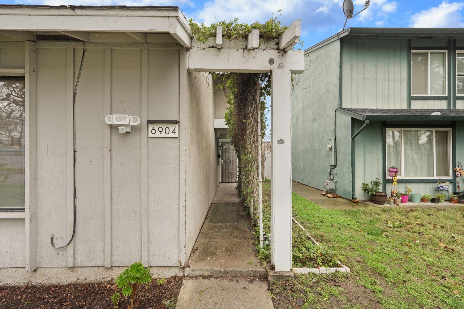 Detail Gallery Image 7 of 28 For 6904 Allegheny Pl, Stockton,  CA 95219 - 3 Beds | 1 Baths