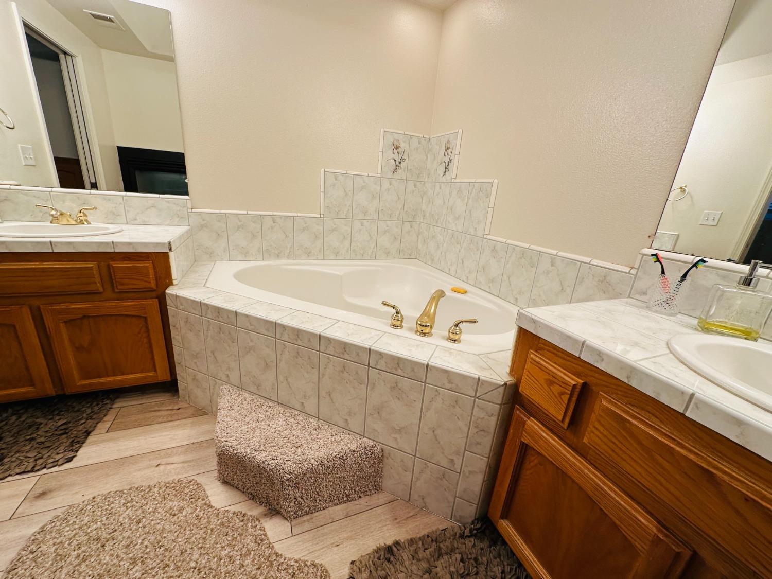 Detail Gallery Image 21 of 30 For 5035 Congressional St, Chowchilla,  CA 93610 - 4 Beds | 3/1 Baths