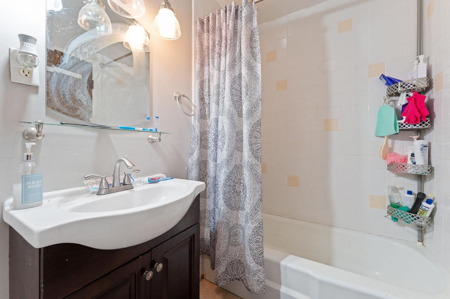 Detail Gallery Image 18 of 41 For 405 Adair St, Elverta,  CA 95626 - 4 Beds | 2 Baths