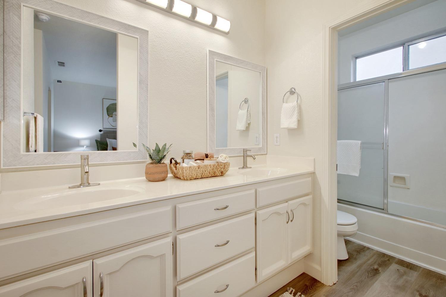 Detail Gallery Image 26 of 39 For 9269 Spilsby Ct, Sacramento,  CA 95829 - 3 Beds | 2 Baths