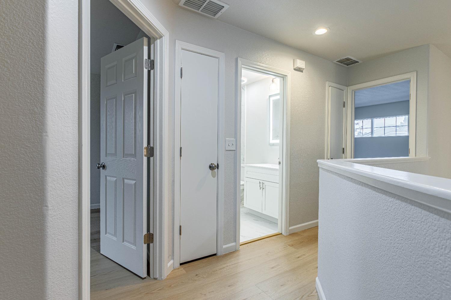 Detail Gallery Image 17 of 41 For 609 Queensland Cir, Stockton,  CA 95206 - 3 Beds | 2/1 Baths