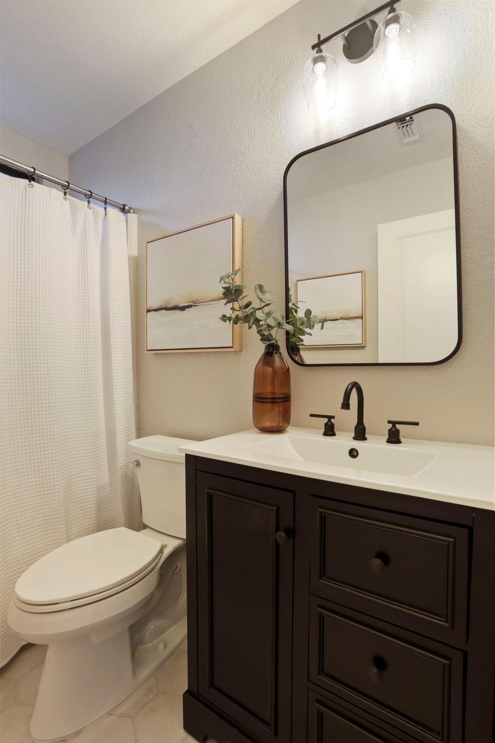 Detail Gallery Image 31 of 43 For 2260 Atrisco Cir, Sacramento,  CA 95833 - 3 Beds | 2 Baths