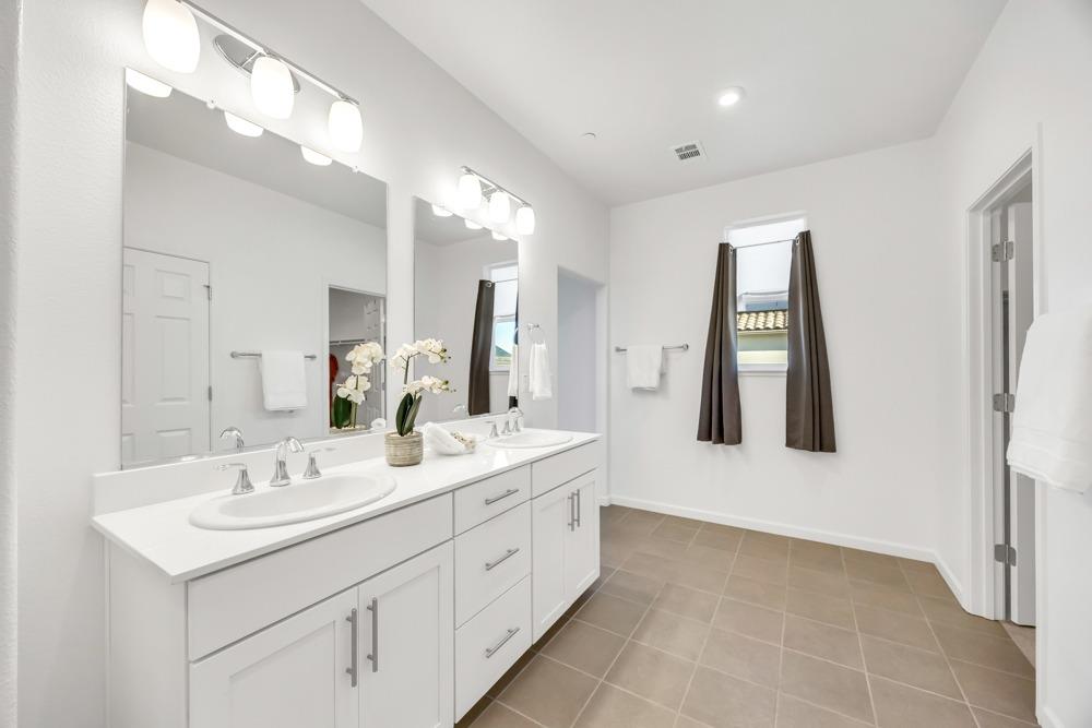 Detail Gallery Image 25 of 49 For 1801 Brubaker St, Woodland,  CA 95776 - 3 Beds | 2/1 Baths