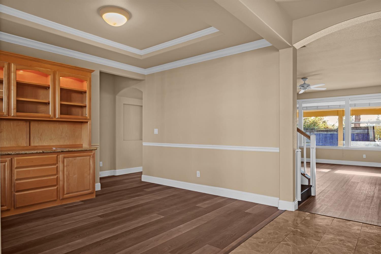 Detail Gallery Image 9 of 69 For 67 Gingerhill Ct, Roseville,  CA 95678 - 5 Beds | 3/1 Baths