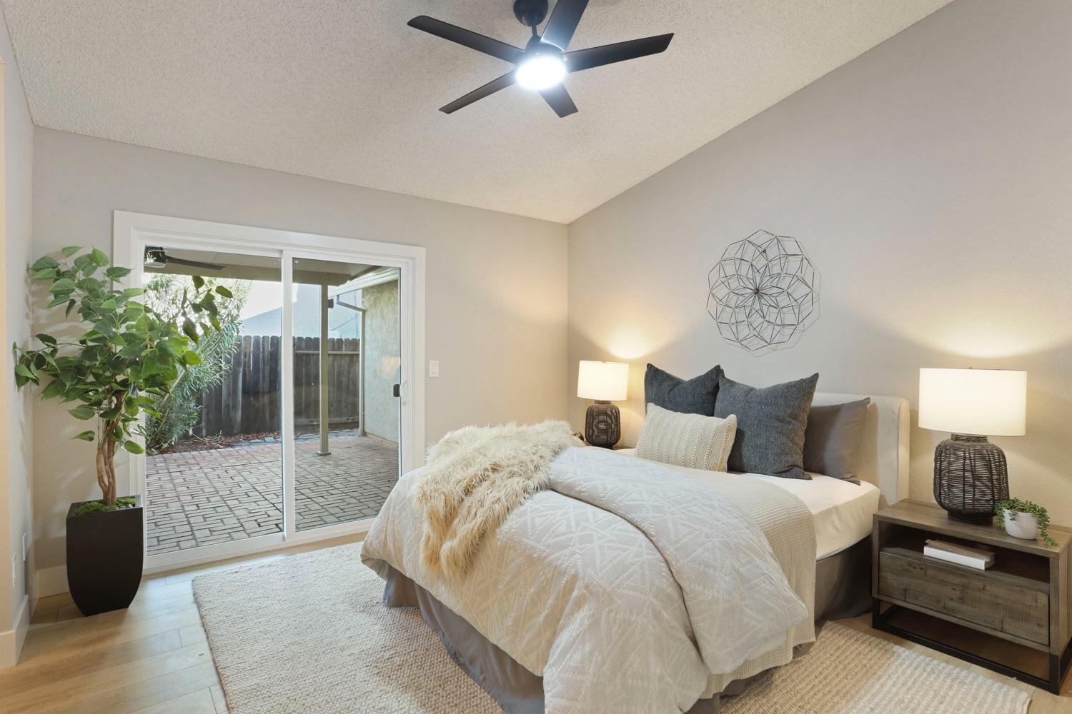 Detail Gallery Image 23 of 43 For 2260 Atrisco Cir, Sacramento,  CA 95833 - 3 Beds | 2 Baths