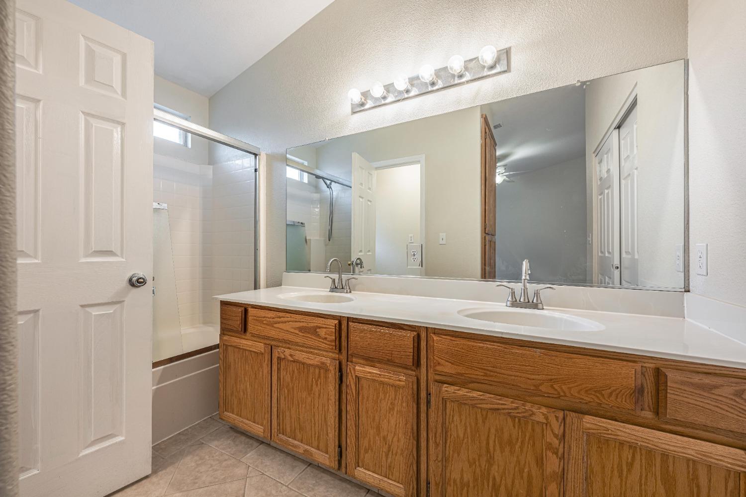 Detail Gallery Image 29 of 39 For 29179 Monterey Ct, Santa Nella,  CA 95322 - 3 Beds | 2 Baths