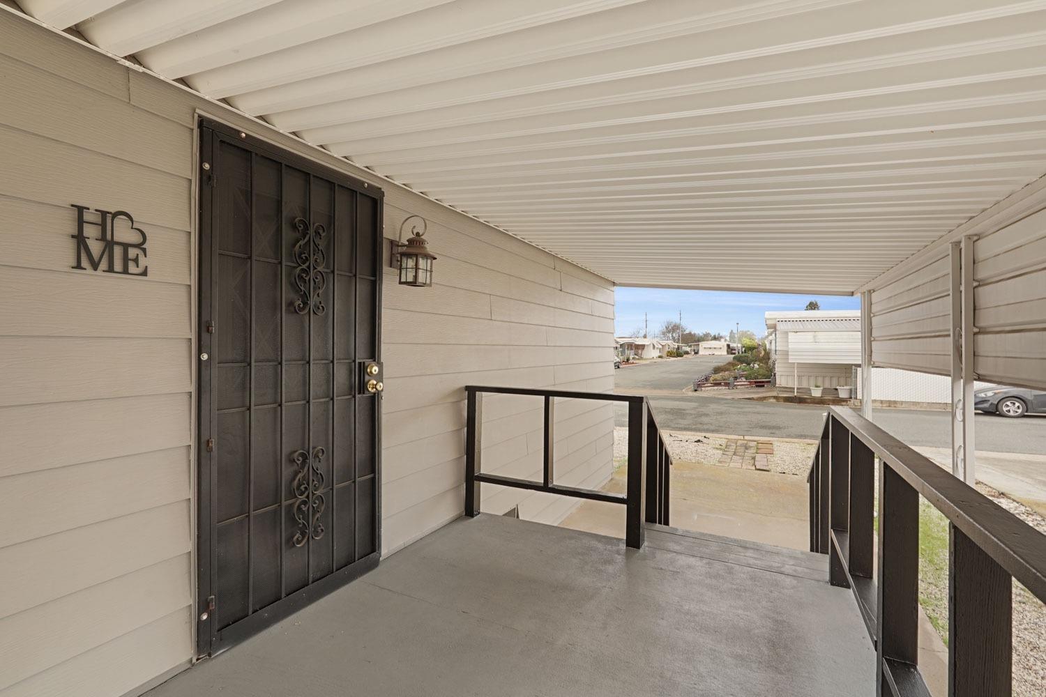 Detail Gallery Image 4 of 36 For 17251 N Tretheway Rd 14, Lockeford,  CA 95237 - 2 Beds | 1 Baths