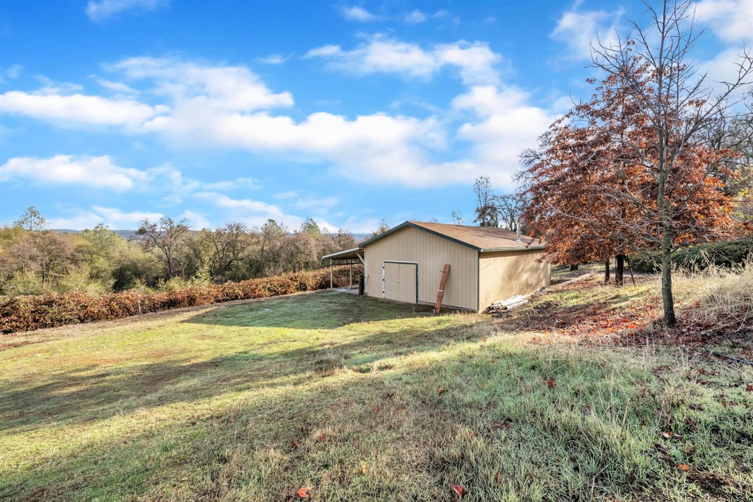 Detail Gallery Image 22 of 30 For 11704 Still Rd, Grass Valley,  CA 95949 - 3 Beds | 2 Baths