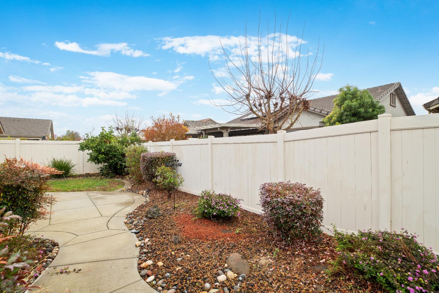 Detail Gallery Image 35 of 84 For 2733 Maple Grove Ave, Manteca,  CA 95336 - 2 Beds | 2 Baths