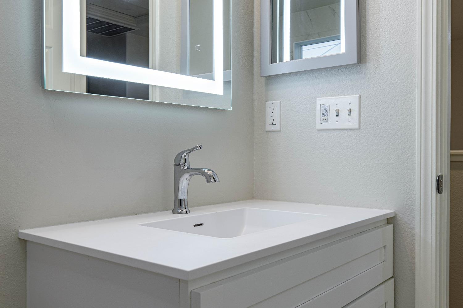 Detail Gallery Image 23 of 41 For 609 Queensland Cir, Stockton,  CA 95206 - 3 Beds | 2/1 Baths