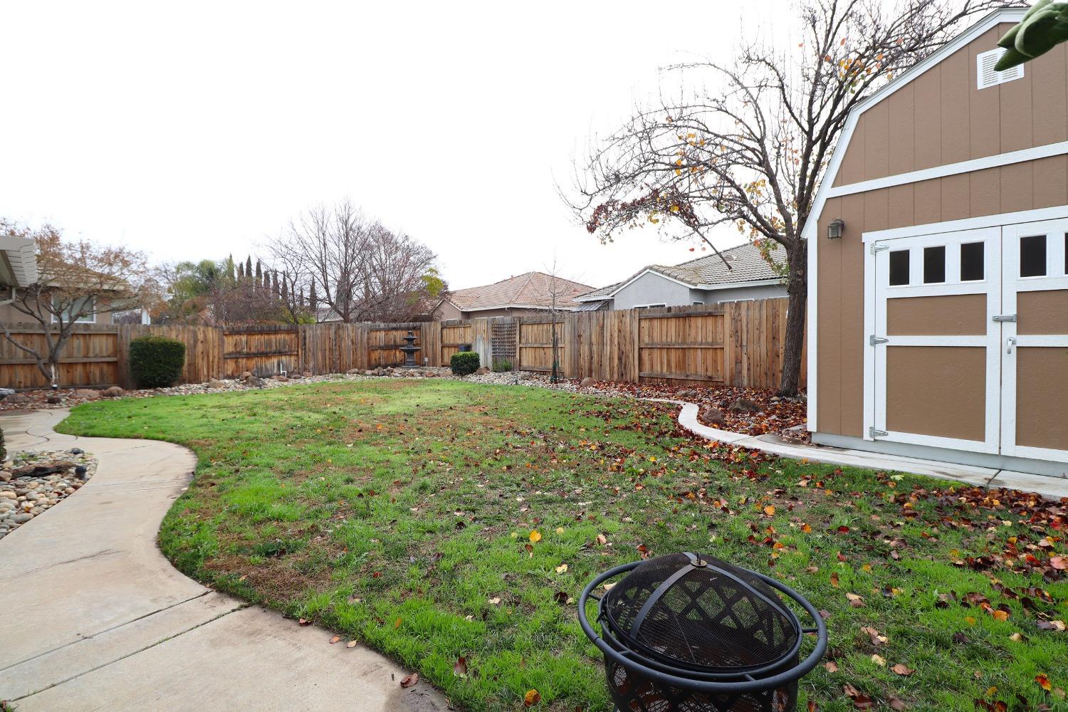 Detail Gallery Image 35 of 40 For 10022 Firstone Ct, Sacramento,  CA 95829 - 3 Beds | 2 Baths