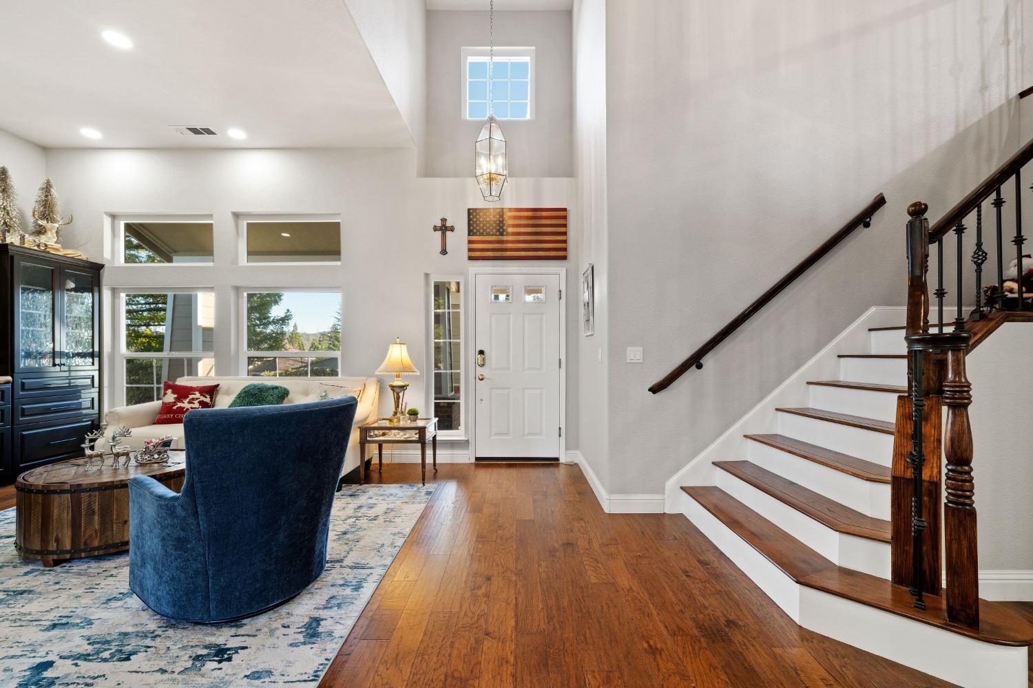 Detail Gallery Image 12 of 50 For 2020 Bates Cir, El Dorado Hills,  CA 95762 - 4 Beds | 2/1 Baths