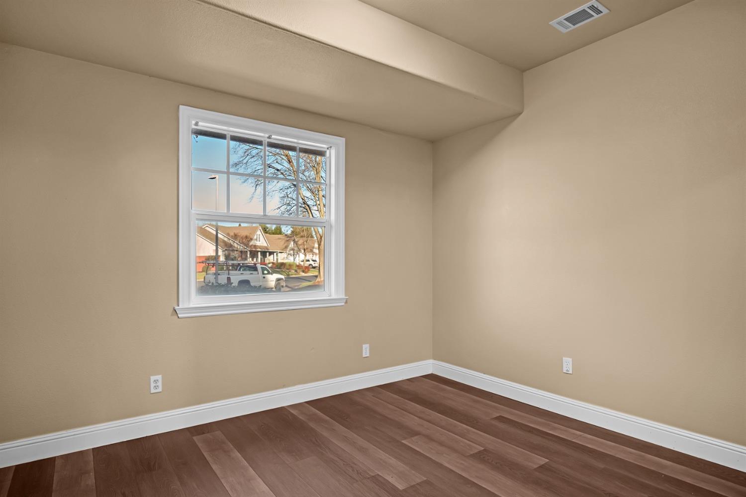 Detail Gallery Image 44 of 69 For 67 Gingerhill Ct, Roseville,  CA 95678 - 5 Beds | 3/1 Baths