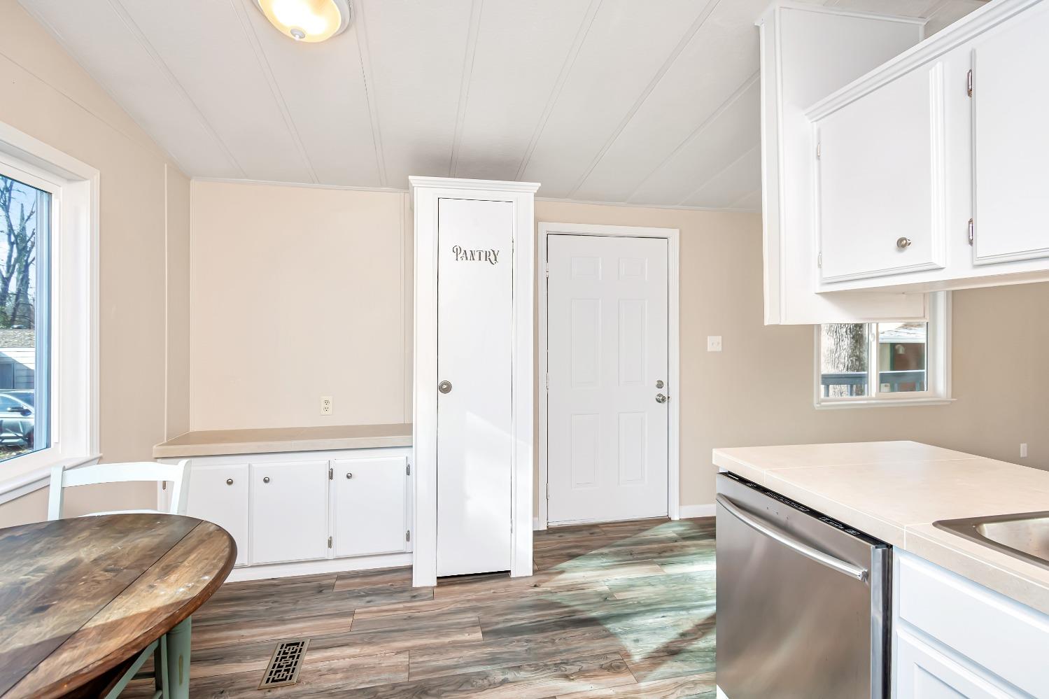 Detail Gallery Image 11 of 35 For 205 Robin St, Penn Valley,  CA 95946 - 2 Beds | 1 Baths