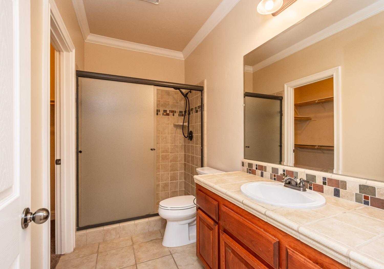 Detail Gallery Image 19 of 60 For 424 Calabria Ct, Roseville,  CA 95747 - 5 Beds | 4/1 Baths