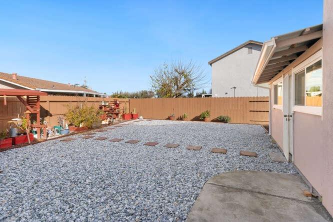 Detail Gallery Image 44 of 50 For 327 Lisa Ct, Stockton,  CA 95210 - 4 Beds | 2 Baths