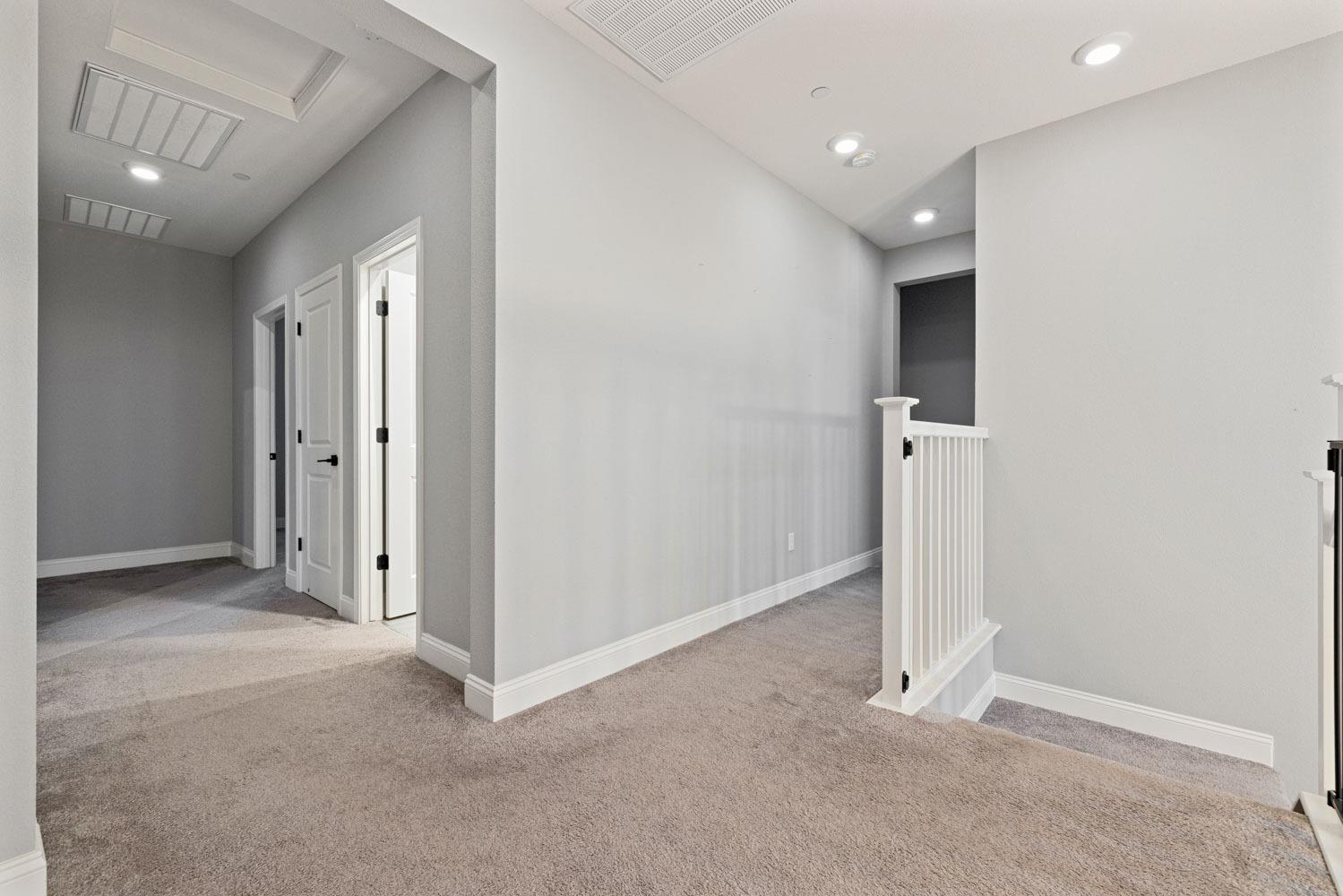 Detail Gallery Image 11 of 53 For 2348 Henri Ln, Lodi,  CA 95242 - 4 Beds | 2/1 Baths