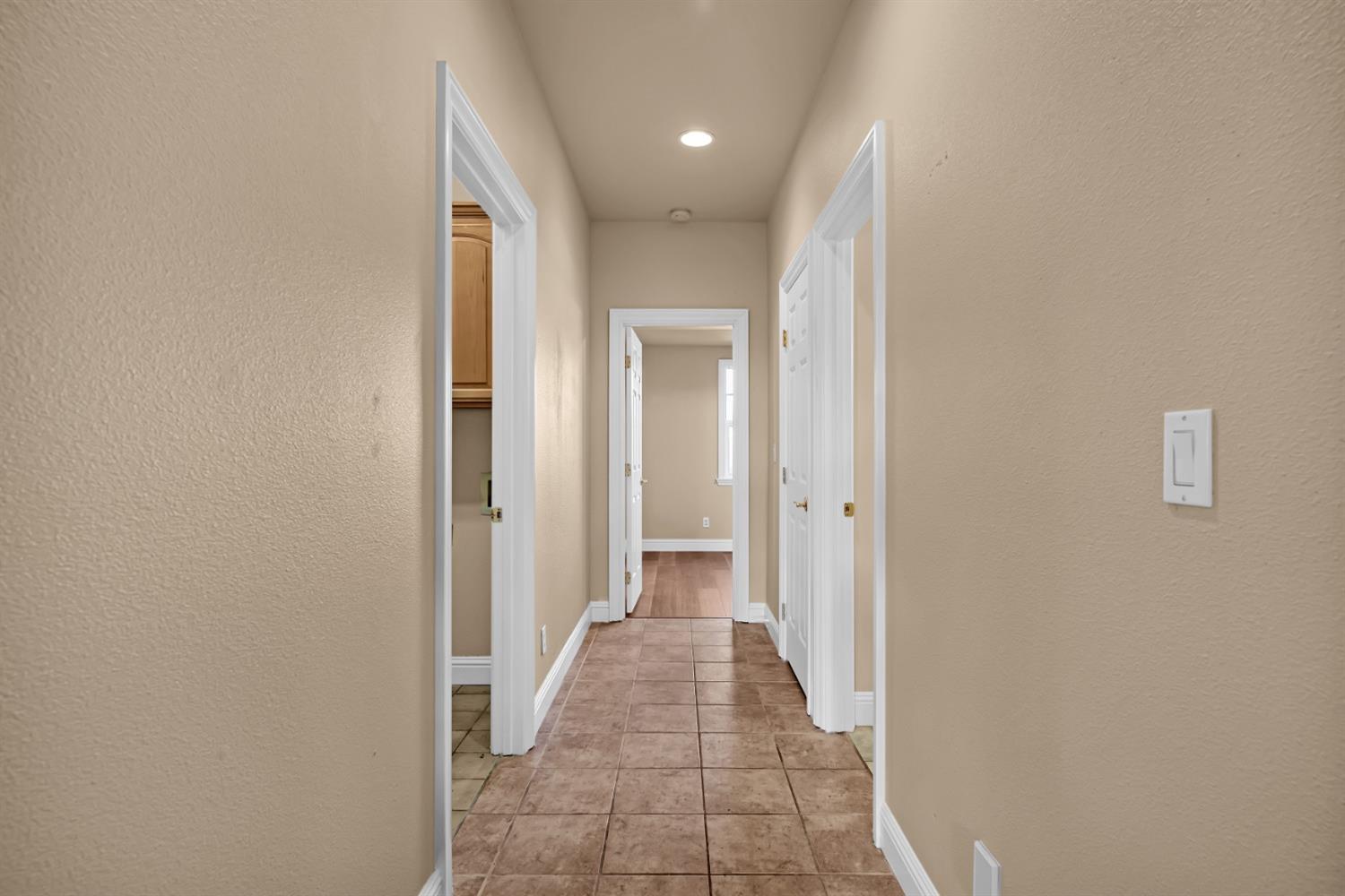 Detail Gallery Image 41 of 69 For 67 Gingerhill Ct, Roseville,  CA 95678 - 5 Beds | 3/1 Baths