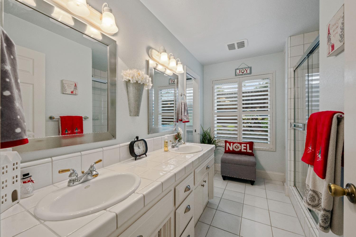 Detail Gallery Image 17 of 43 For 1761 Vista Creek Dr, Roseville,  CA 95661 - 3 Beds | 2 Baths