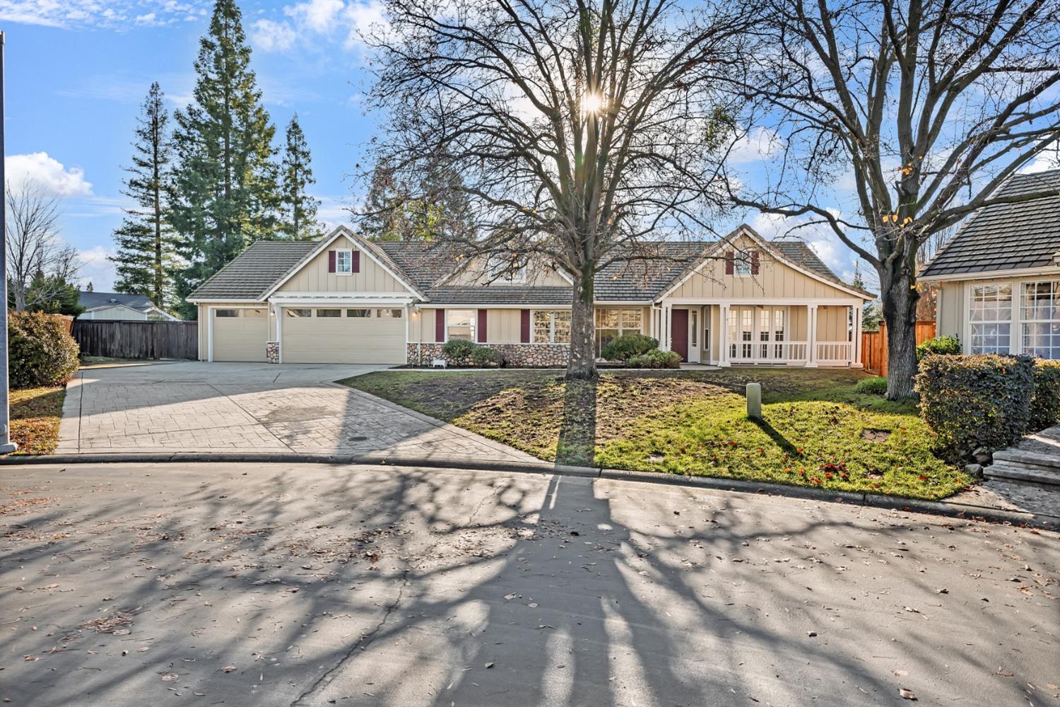 Detail Gallery Image 1 of 69 For 67 Gingerhill Ct, Roseville,  CA 95678 - 5 Beds | 3/1 Baths