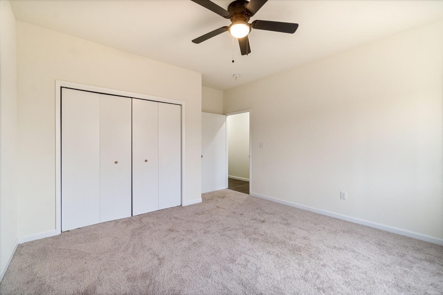 Detail Gallery Image 21 of 24 For 5194 E Belmont Ave, Fresno,  CA 93727 - 4 Beds | 2 Baths