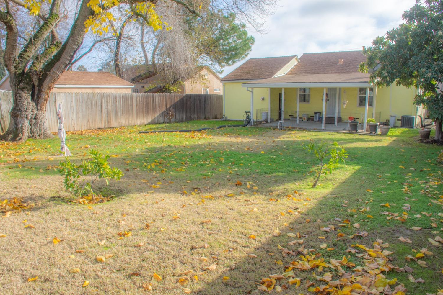 Detail Gallery Image 51 of 74 For 415 Lampasas Ave, Sacramento,  CA 95815 - 2 Beds | 1 Baths