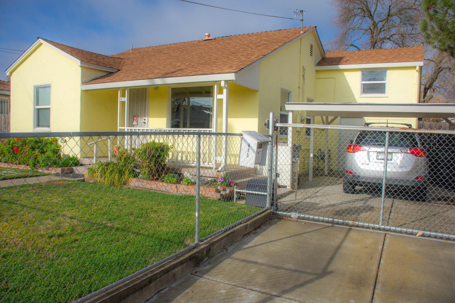 Detail Gallery Image 63 of 74 For 415 Lampasas Ave, Sacramento,  CA 95815 - 2 Beds | 1 Baths