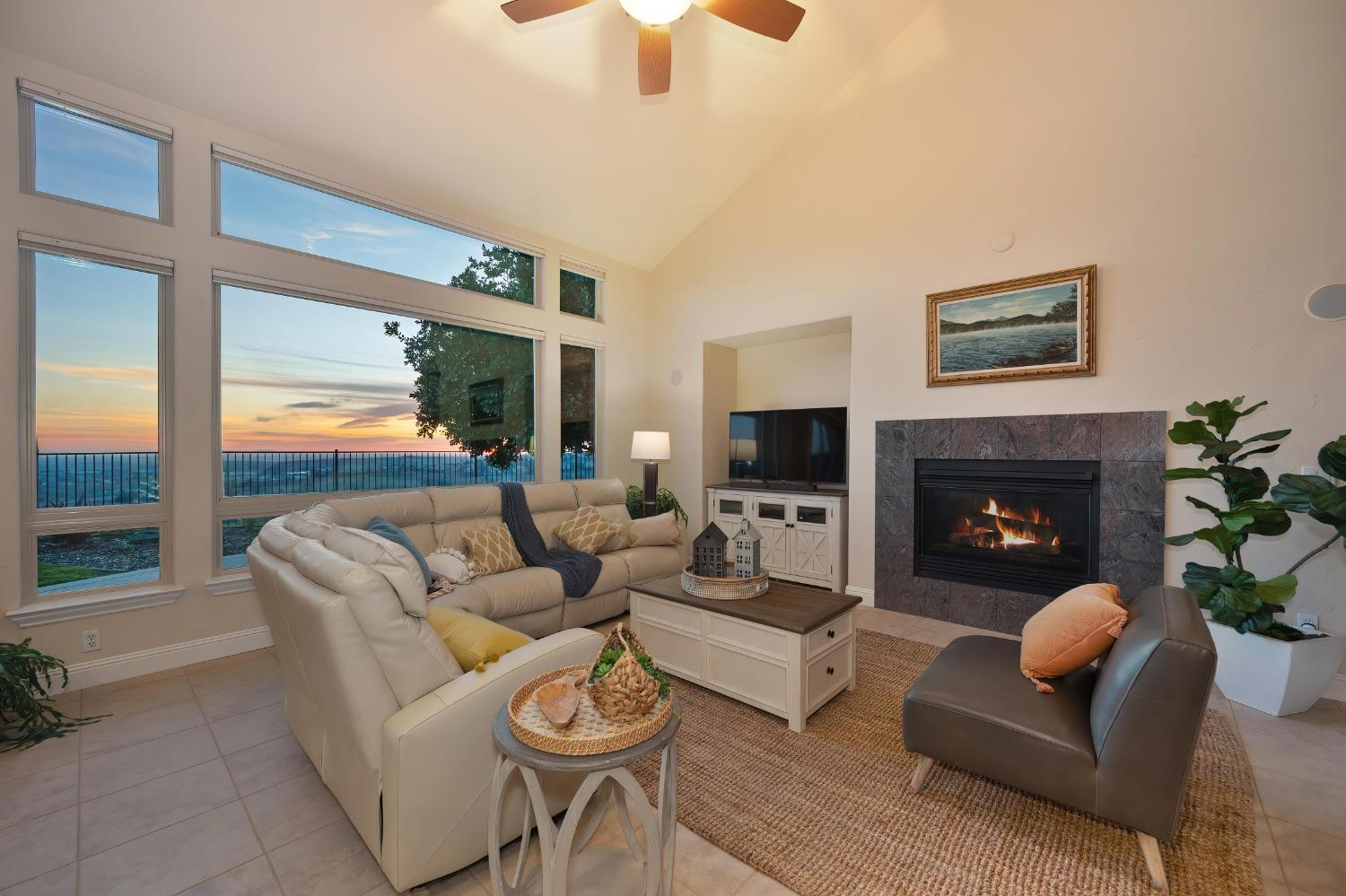 Detail Gallery Image 62 of 68 For 106 Novarra Ct, El Dorado Hills,  CA 95762 - 4 Beds | 5/1 Baths