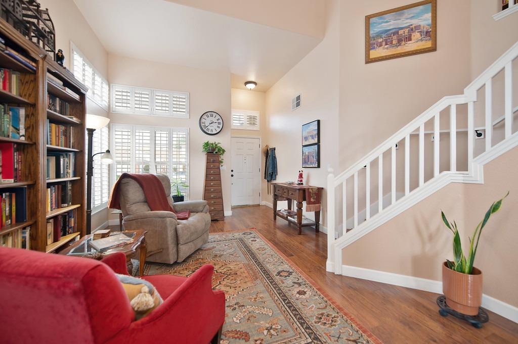 Detail Gallery Image 13 of 52 For 2415 Thistle Way, Lincoln,  CA 95648 - 4 Beds | 2/1 Baths