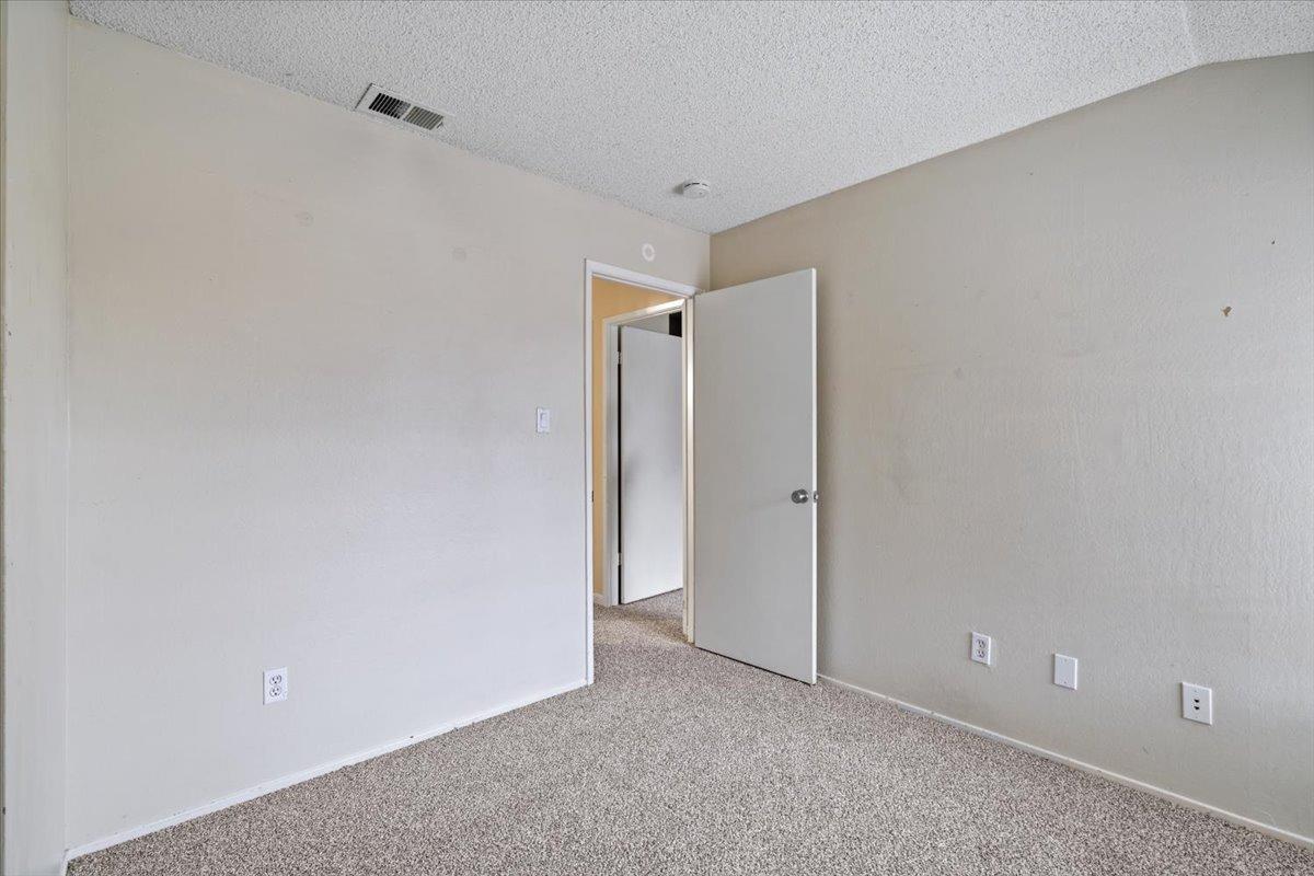 Detail Gallery Image 23 of 34 For 8625 La Riviera Dr #B,  Sacramento,  CA 95826 - 3 Beds | 1/1 Baths