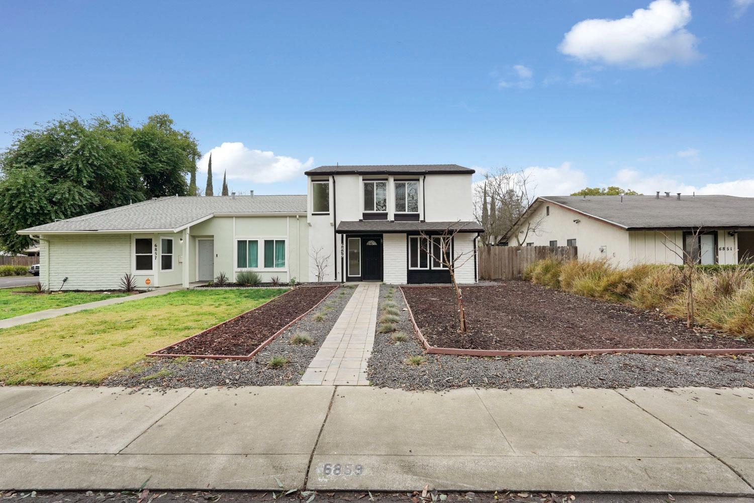 Detail Gallery Image 2 of 42 For 6859 Shiloh Pl, Stockton,  CA 95219 - 3 Beds | 1/1 Baths