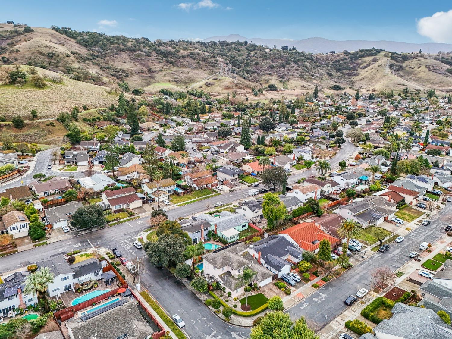 Detail Gallery Image 21 of 25 For 585 Curie Dr, San Jose,  CA 95123 - 3 Beds | 2 Baths