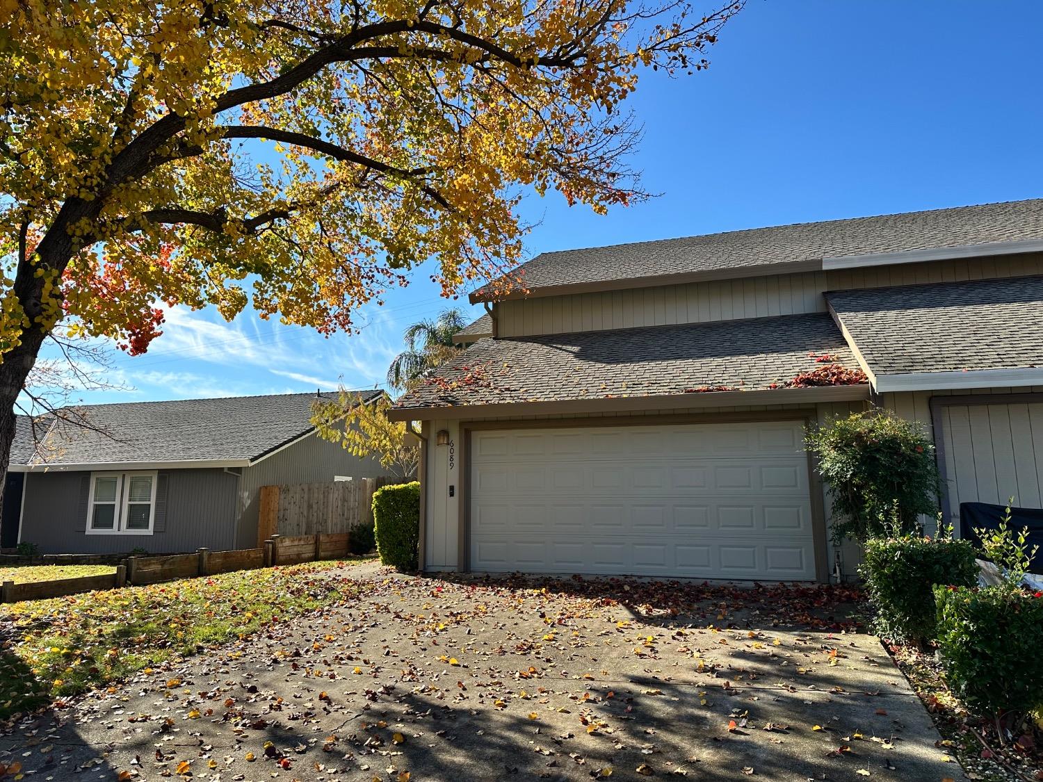 Detail Gallery Image 10 of 29 For 6089 Kingwood Cir, Rocklin,  CA 95677 - 3 Beds | 2 Baths