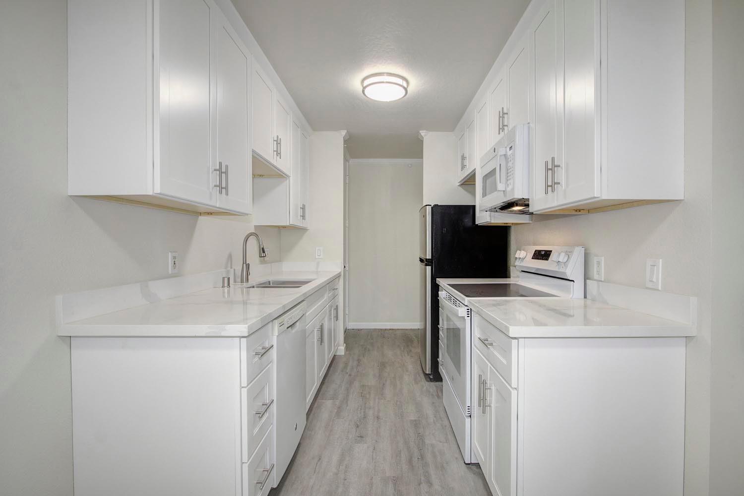 Detail Gallery Image 16 of 33 For 863 Woodside Ln #10,  Sacramento,  CA 95825 - 2 Beds | 1 Baths