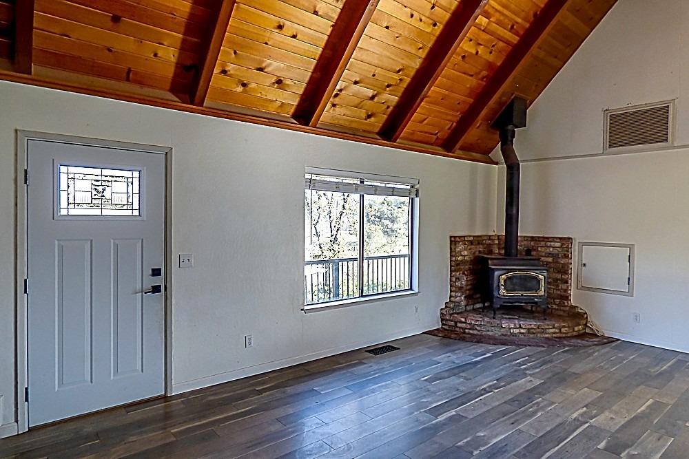 Detail Gallery Image 7 of 57 For 1180 Gold Strike Dr, Placerville,  CA 95667 - 3 Beds | 2 Baths