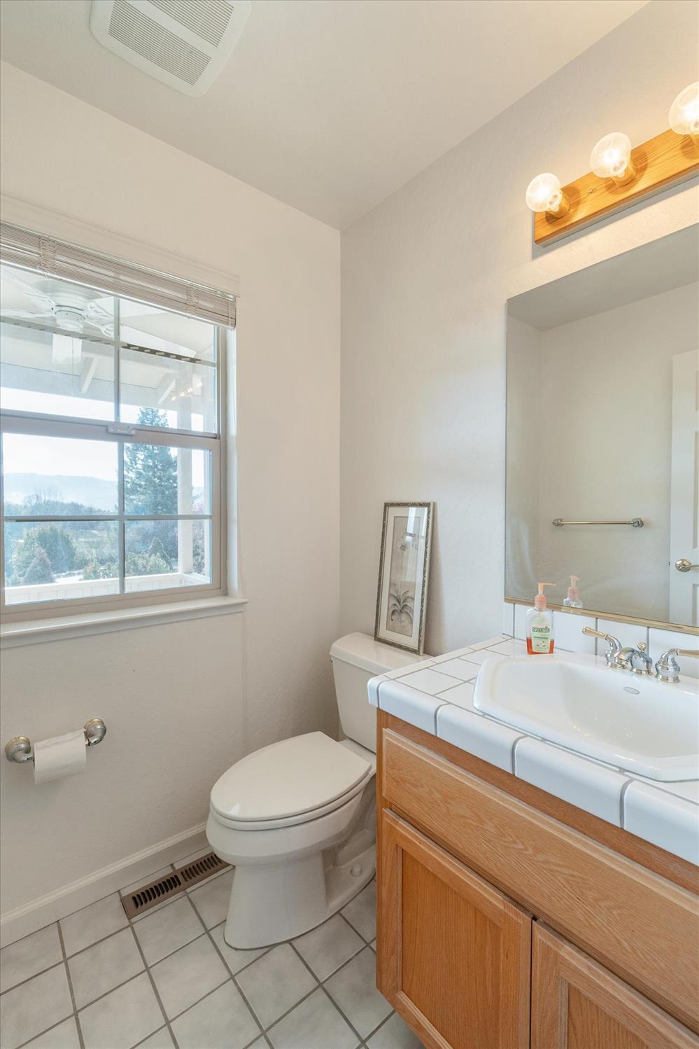 Detail Gallery Image 28 of 41 For 146 Smith Flat, Angels Camp,  CA 95222 - 3 Beds | 2/1 Baths