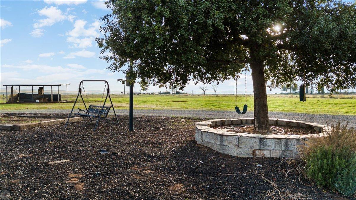 Detail Gallery Image 74 of 90 For 22090 Arburua Rd, Los Banos,  CA 93635 - 3 Beds | 2/2 Baths