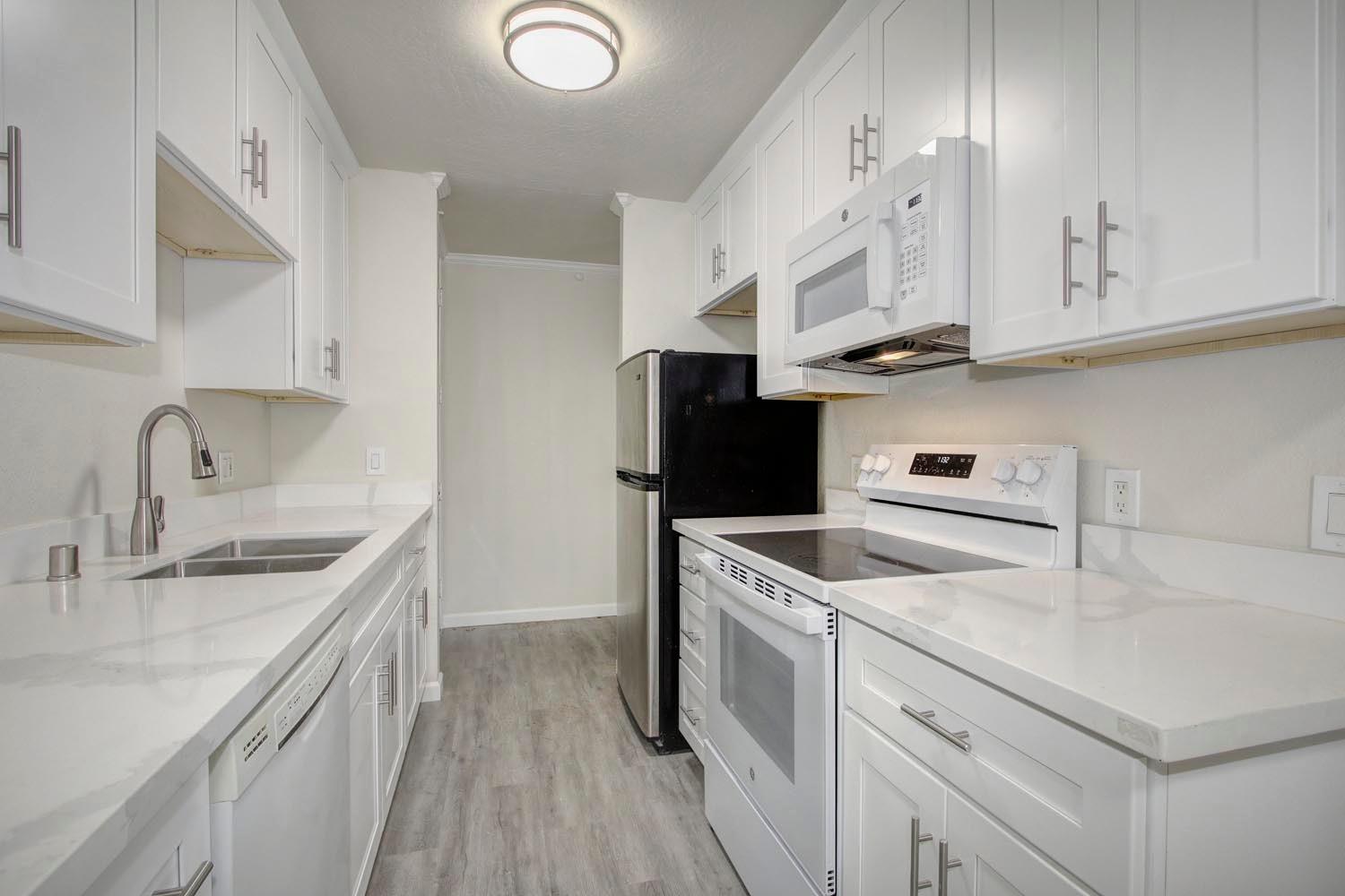 Detail Gallery Image 17 of 33 For 863 Woodside Ln #10,  Sacramento,  CA 95825 - 2 Beds | 1 Baths