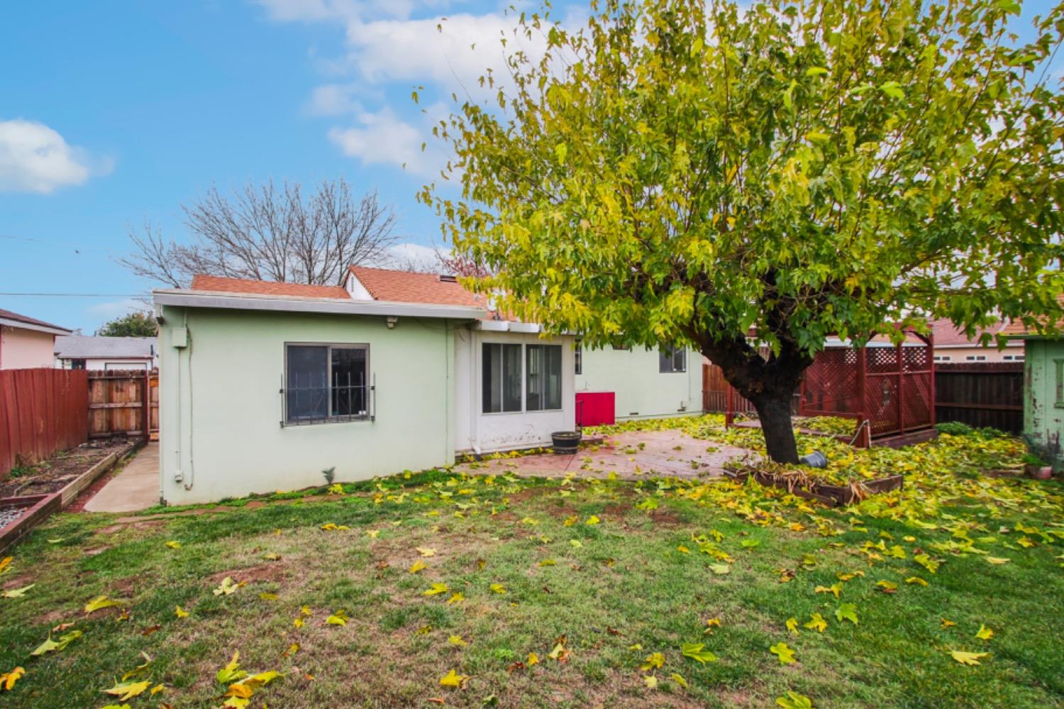 Detail Gallery Image 29 of 37 For 2704 Norcross Dr, Sacramento,  CA 95833 - 3 Beds | 1 Baths