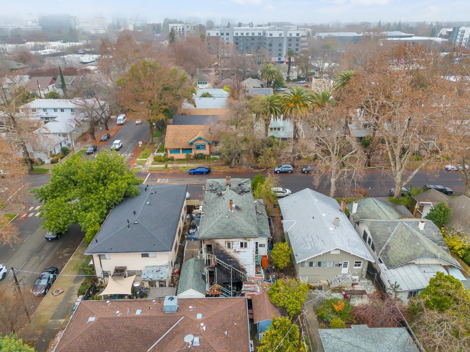 Detail Gallery Image 14 of 15 For 1504 U St, Sacramento,  CA 95818 - 7 Beds | 4 Baths