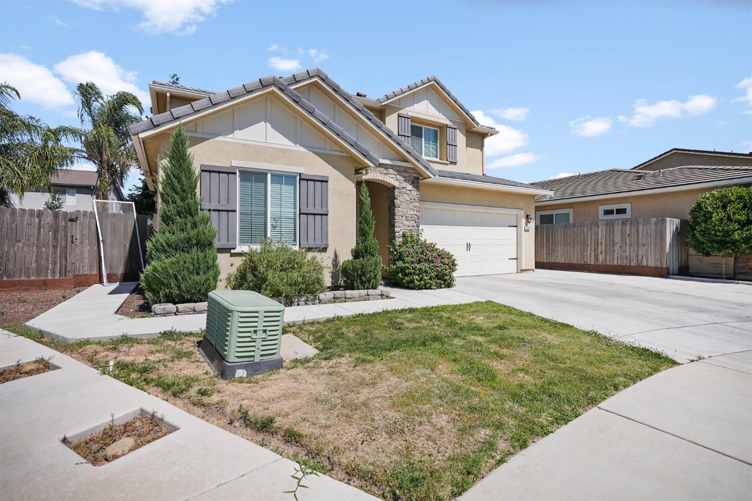 Detail Gallery Image 2 of 41 For 2800 Craftsman St, Turlock,  CA 95380 - 3 Beds | 2/1 Baths