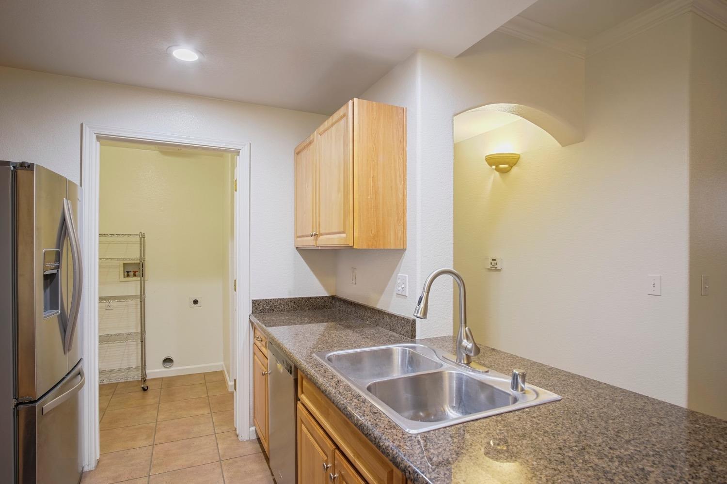 Detail Gallery Image 14 of 28 For 1360 Shady Ln #416,  Turlock,  CA 95382 - 2 Beds | 2 Baths