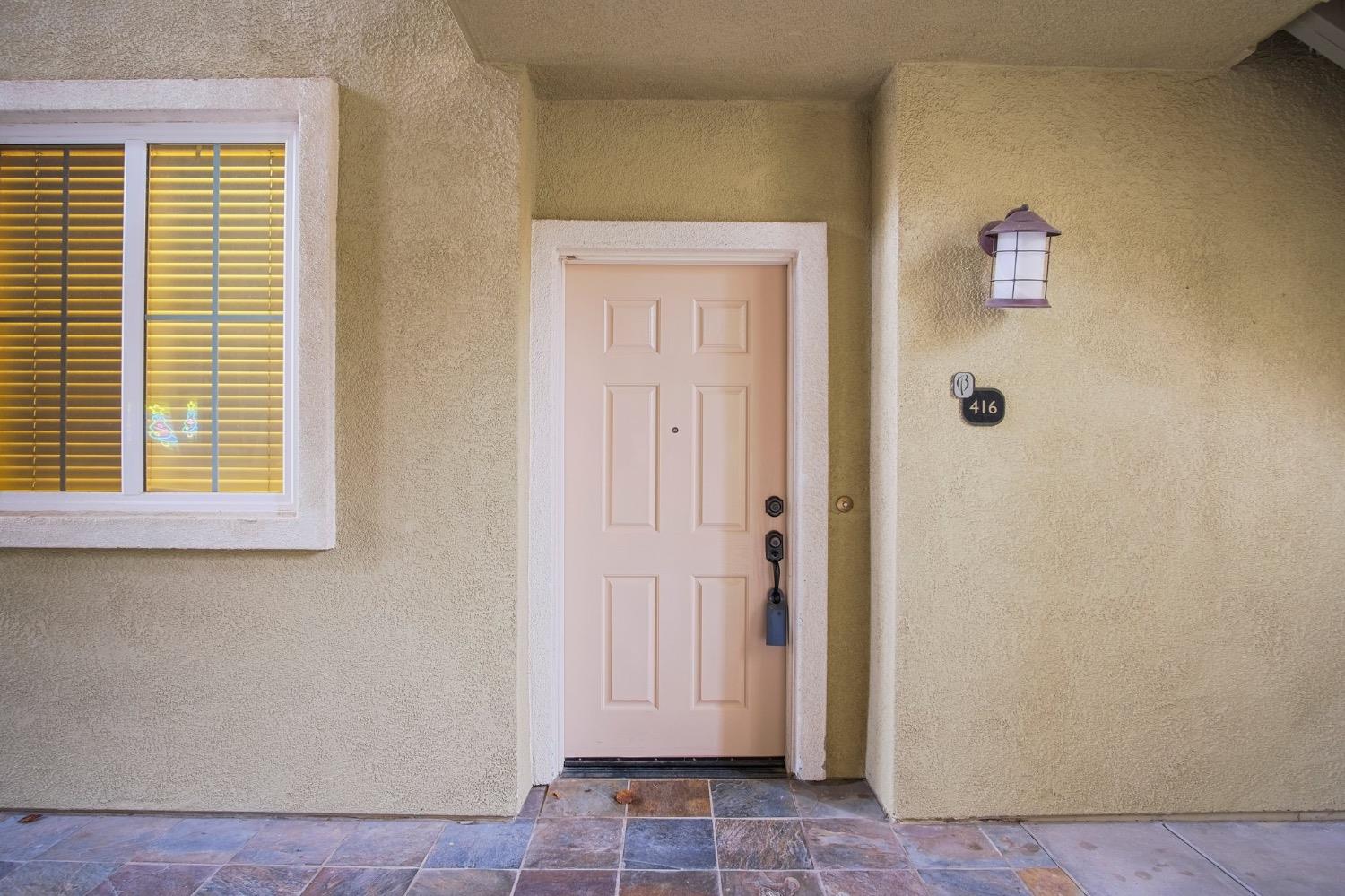 Detail Gallery Image 2 of 28 For 1360 Shady Ln #416,  Turlock,  CA 95382 - 2 Beds | 2 Baths