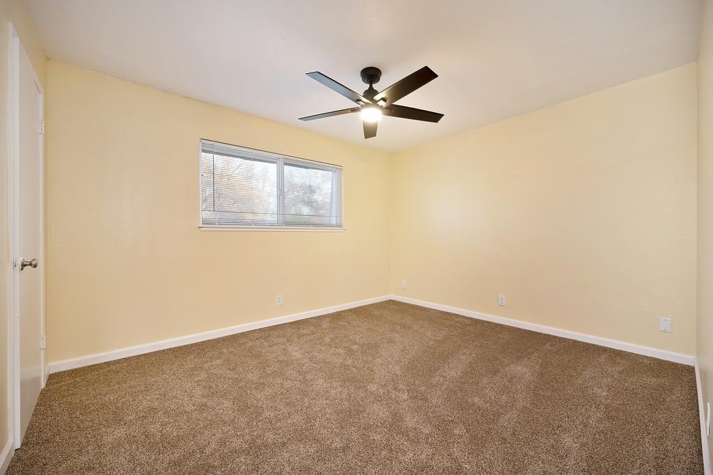 Detail Gallery Image 21 of 27 For 5653 White Fir Way #4,  Sacramento,  CA 95841 - 2 Beds | 1/1 Baths