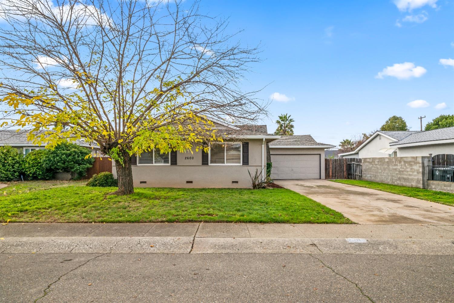 Detail Gallery Image 2 of 26 For 2600 Angie Way, Rancho Cordova,  CA 95670 - 3 Beds | 2 Baths