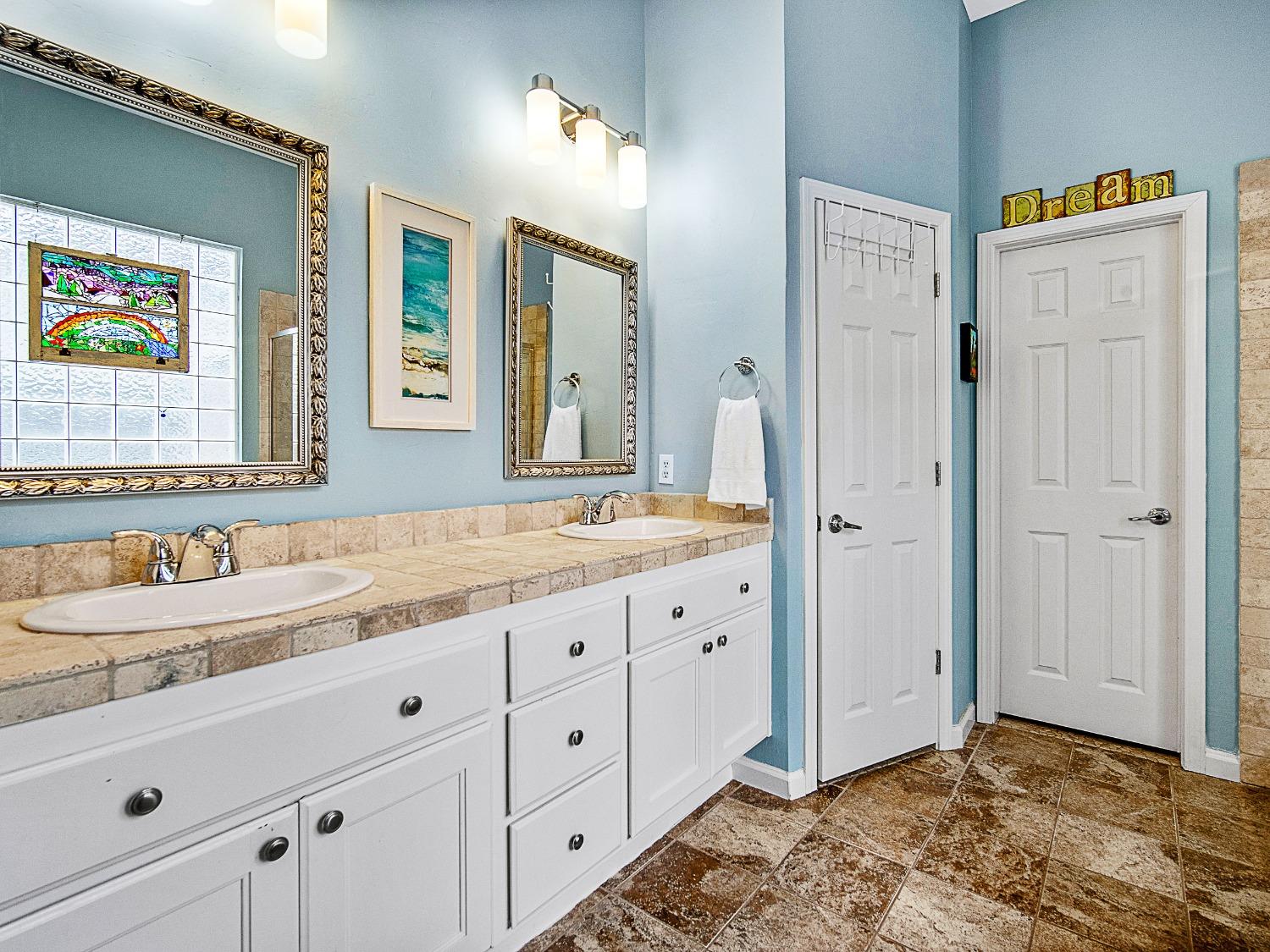 Detail Gallery Image 16 of 58 For 4108 Bayberry Cir, El Dorado Hills,  CA 95762 - 3 Beds | 2 Baths