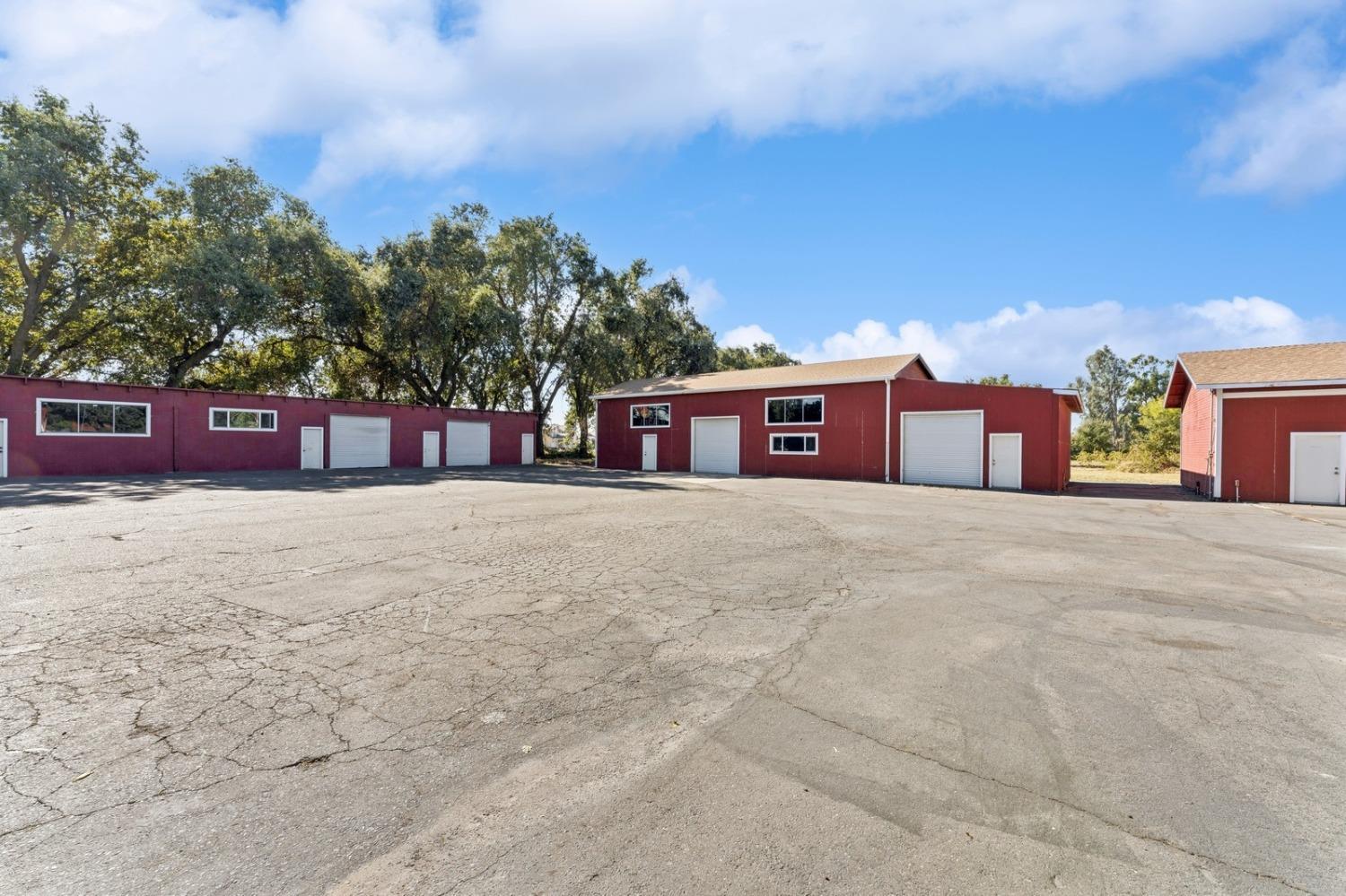 Detail Gallery Image 51 of 58 For 2590 S River Rd, West Sacramento,  CA 95691 - 3 Beds | 2 Baths