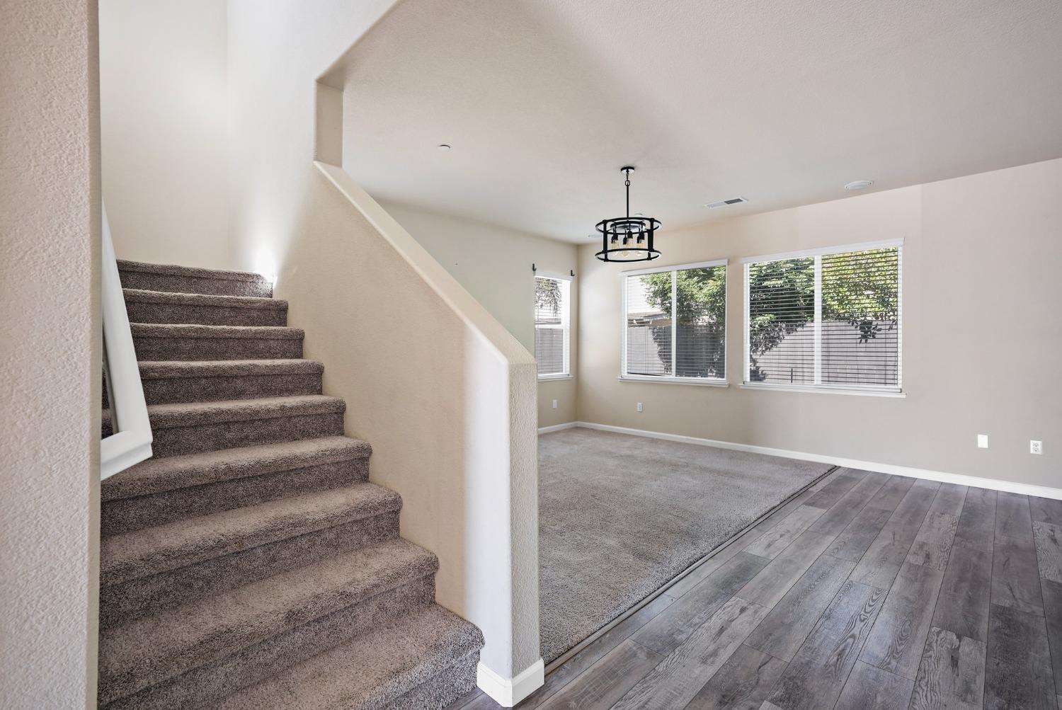 Detail Gallery Image 17 of 41 For 2800 Craftsman St, Turlock,  CA 95380 - 3 Beds | 2/1 Baths