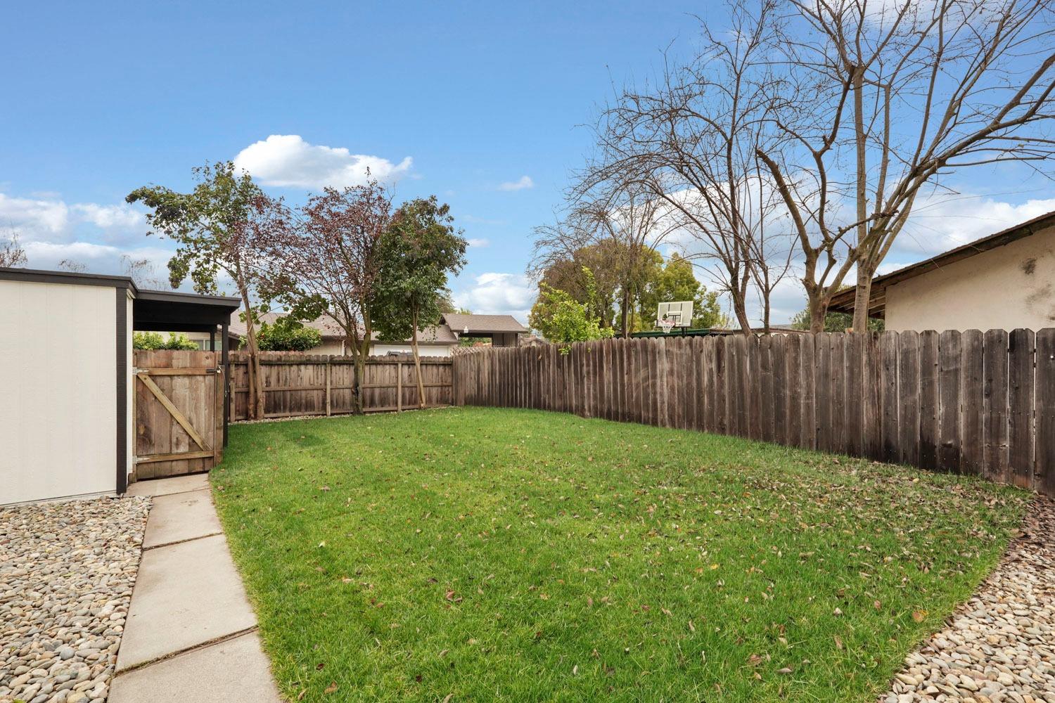 Detail Gallery Image 40 of 42 For 6859 Shiloh Pl, Stockton,  CA 95219 - 3 Beds | 1/1 Baths